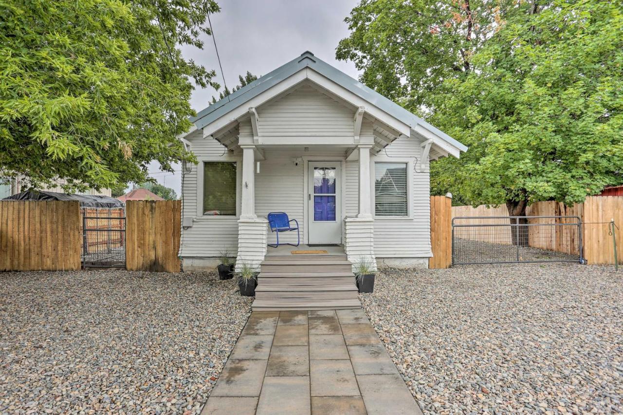Pet-Friendly Baker City Escape With Private Yard! Exterior foto